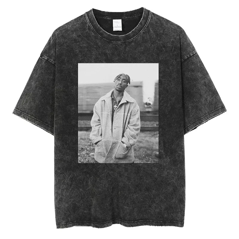 Graphic Tupac vintage shirts ( lots of variants )